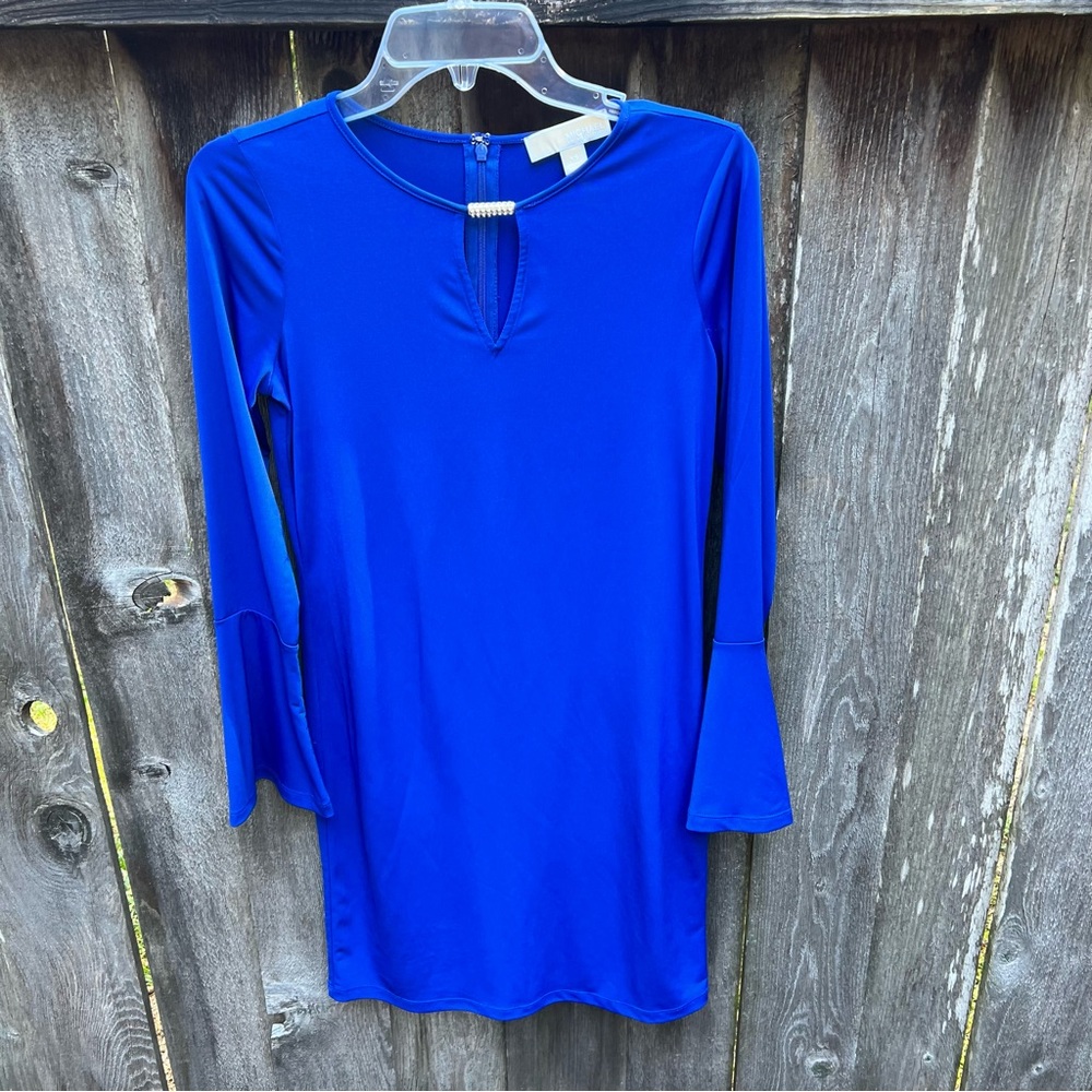Michael Kors  Women’s Long Sleeve Dress Size XS NWOT Silver Bezel, Flared Cuffs
